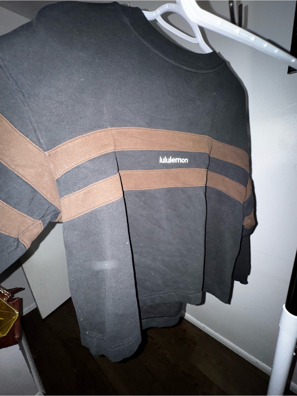 Lululemon Women’s Black & Brown Striped Crew Sweatshirt and Pants SET
